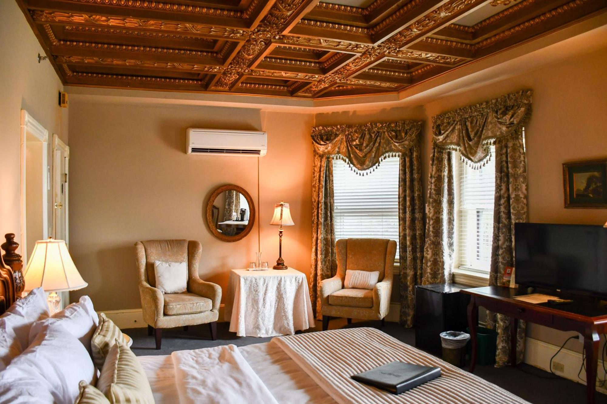 Bed & Breakfast The Sayre Mansion