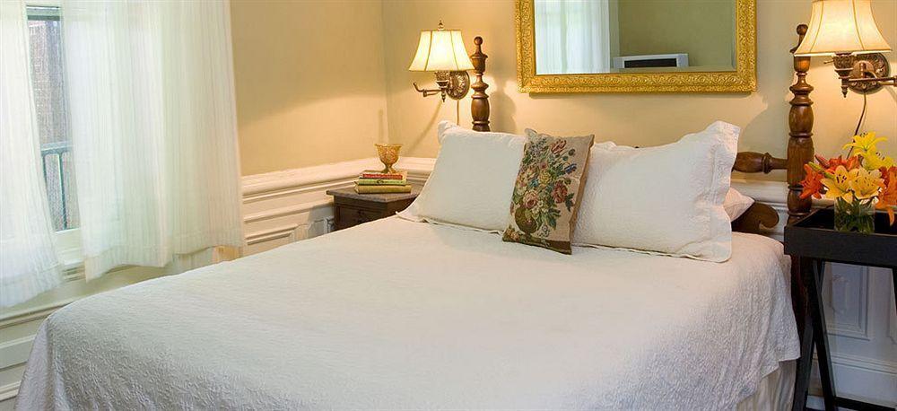 The Sayre Mansion Bed & Breakfast